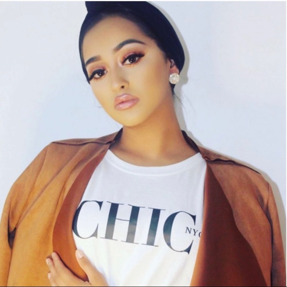 CHIC NYC Tie-Front Graphic Tee Shirt